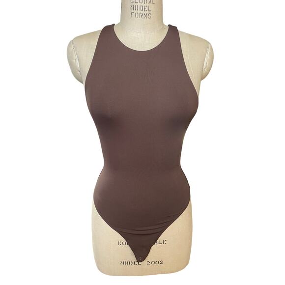 Babaton Contour ‘90s High-Neck Bodysuit Rich Mocha Brown Size Small - Picture 1 of 6